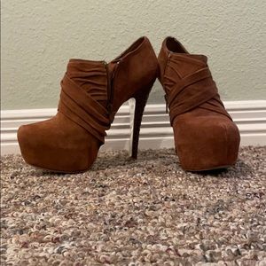 H by Halston Heeled Platform Booties